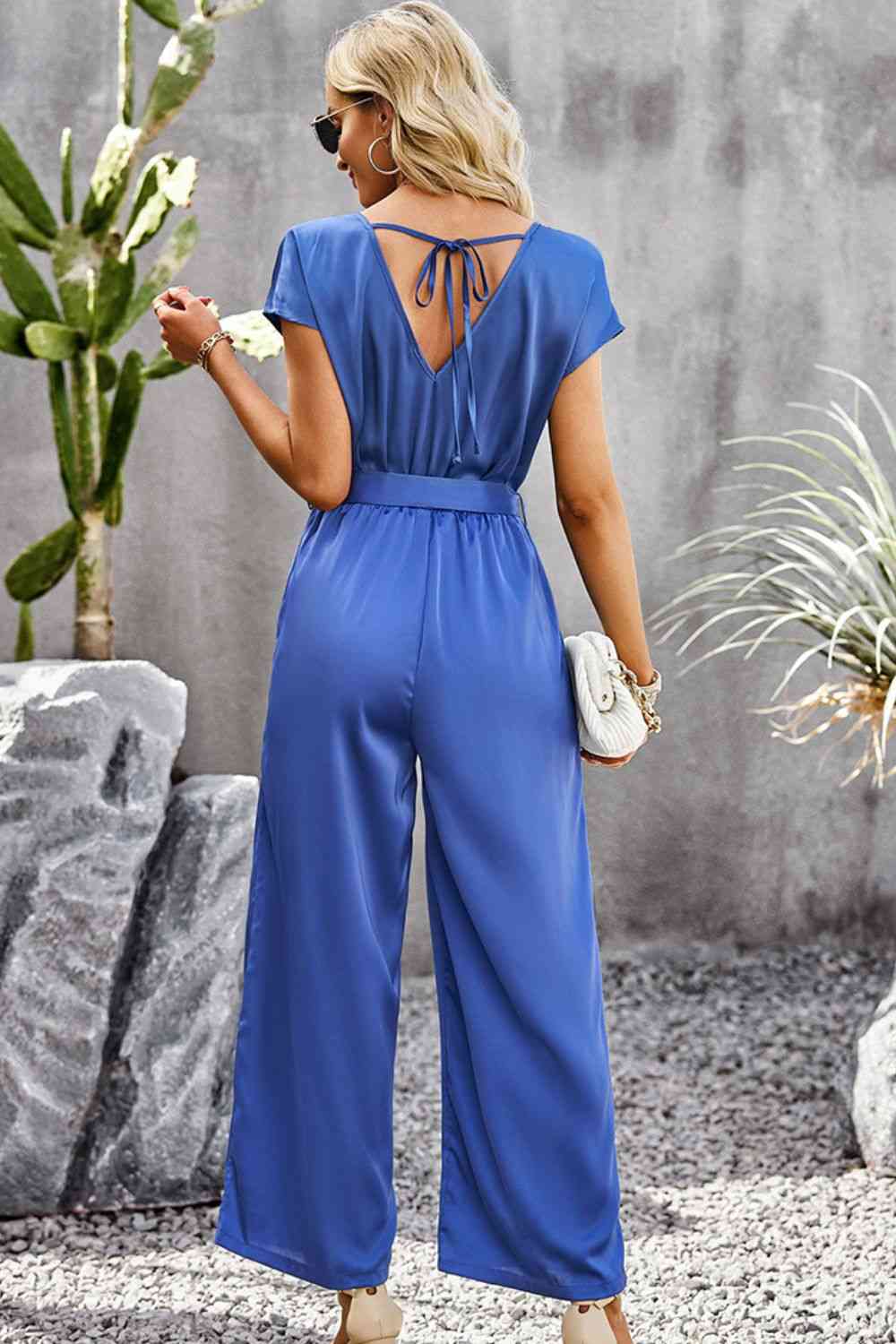 Tie Belt V-Neck Short Sleeve Jumpsuit